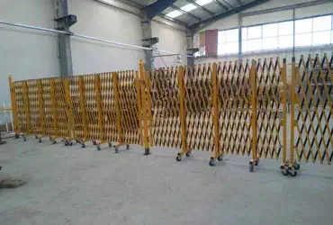 راهبند آکاردئونی دستی XGD ارتفاع 180 سانتی متری